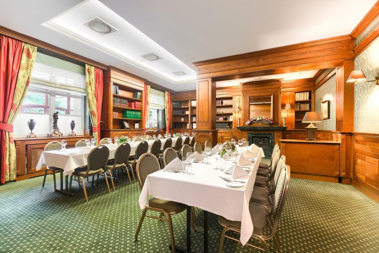 Hotell Park 4*